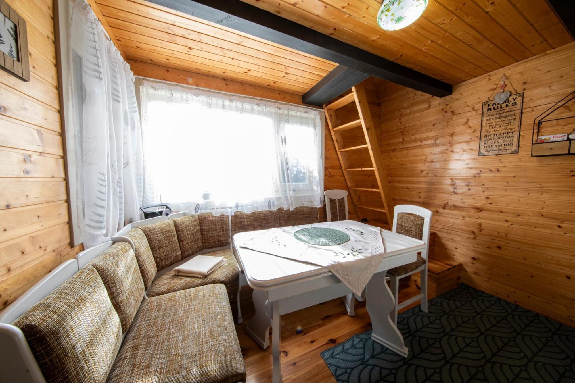 Cabana Adrienne Izvoru Mureşului Exterior foto